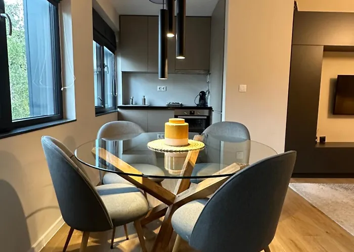 Апартамент Cosy - Location Бургас